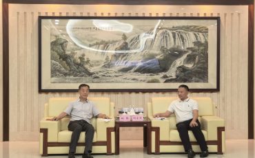 姚董事長(zhǎng)、吳副董事長(zhǎng)視察東莞在建工程并拜會(huì)沙田鎮(zhèn)委鎮(zhèn)政府領(lǐng)導(dǎo)